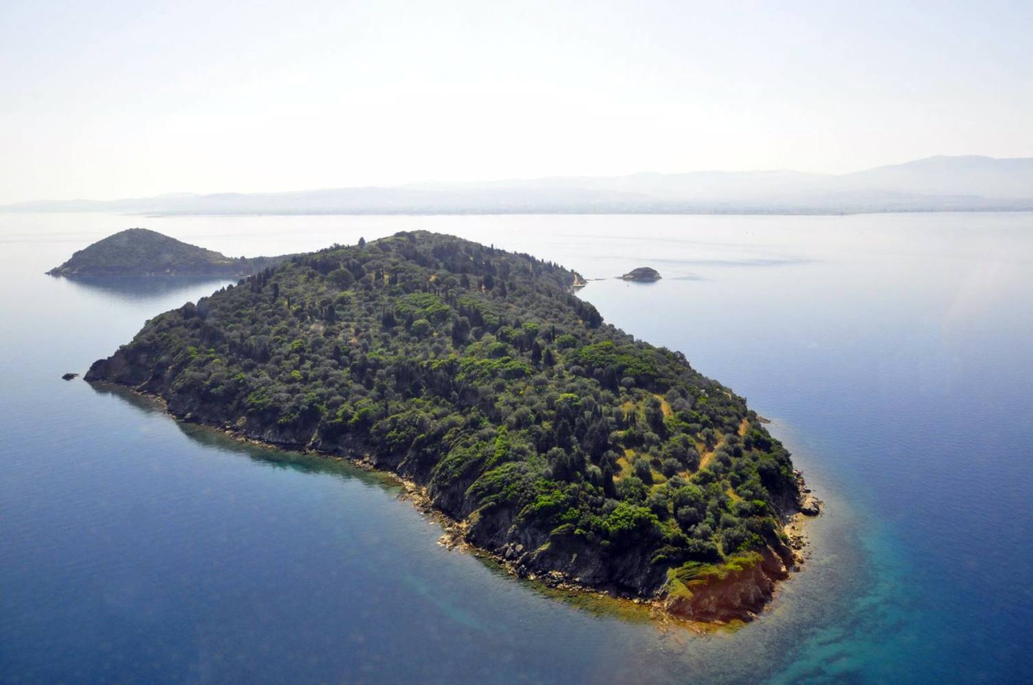 Private Islands for rent - Silver Island - Greece - Europe: Mediterranean